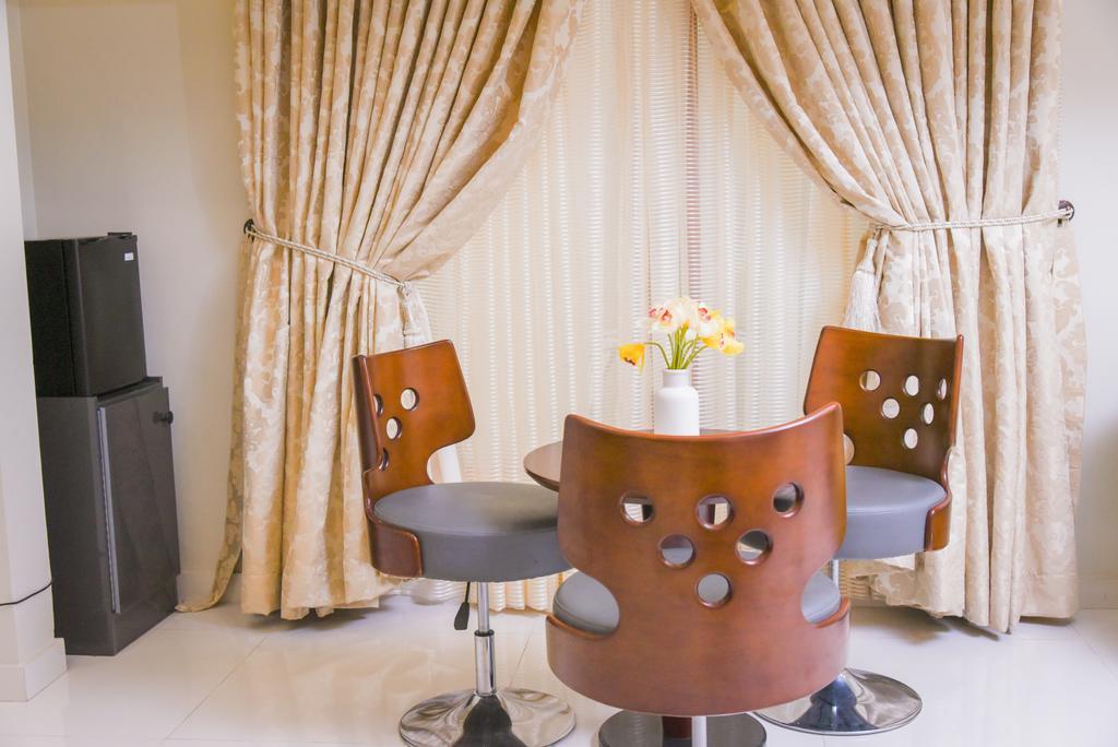 Orchards Cottage Hotel Karachi Ngoại thất bức ảnh