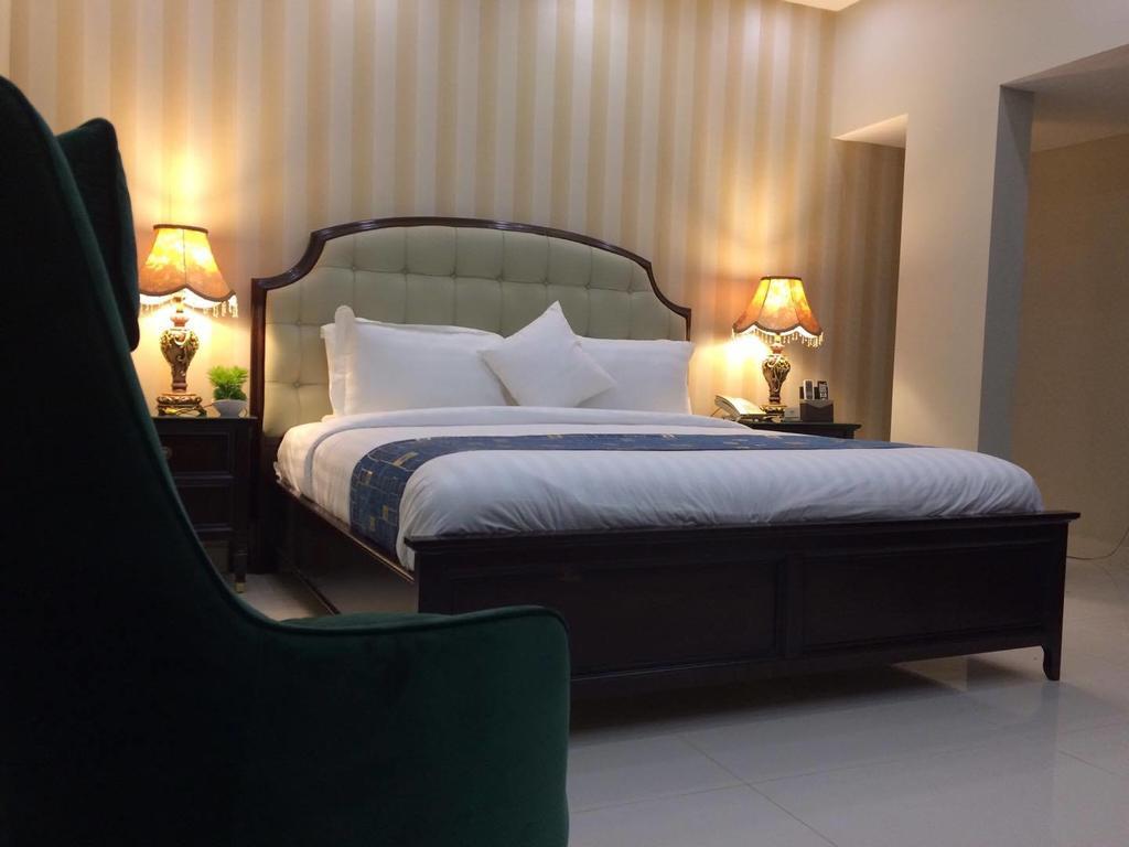 Orchards Cottage Hotel Karachi Ngoại thất bức ảnh